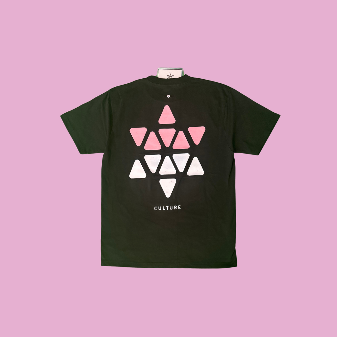 STRUCTURED TEE