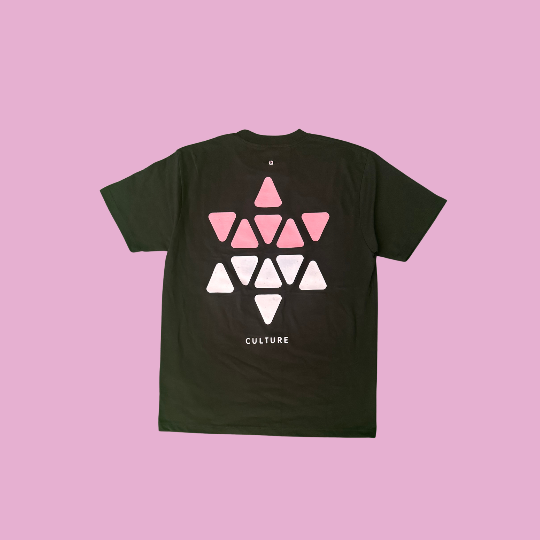 STRUCTURED TEE